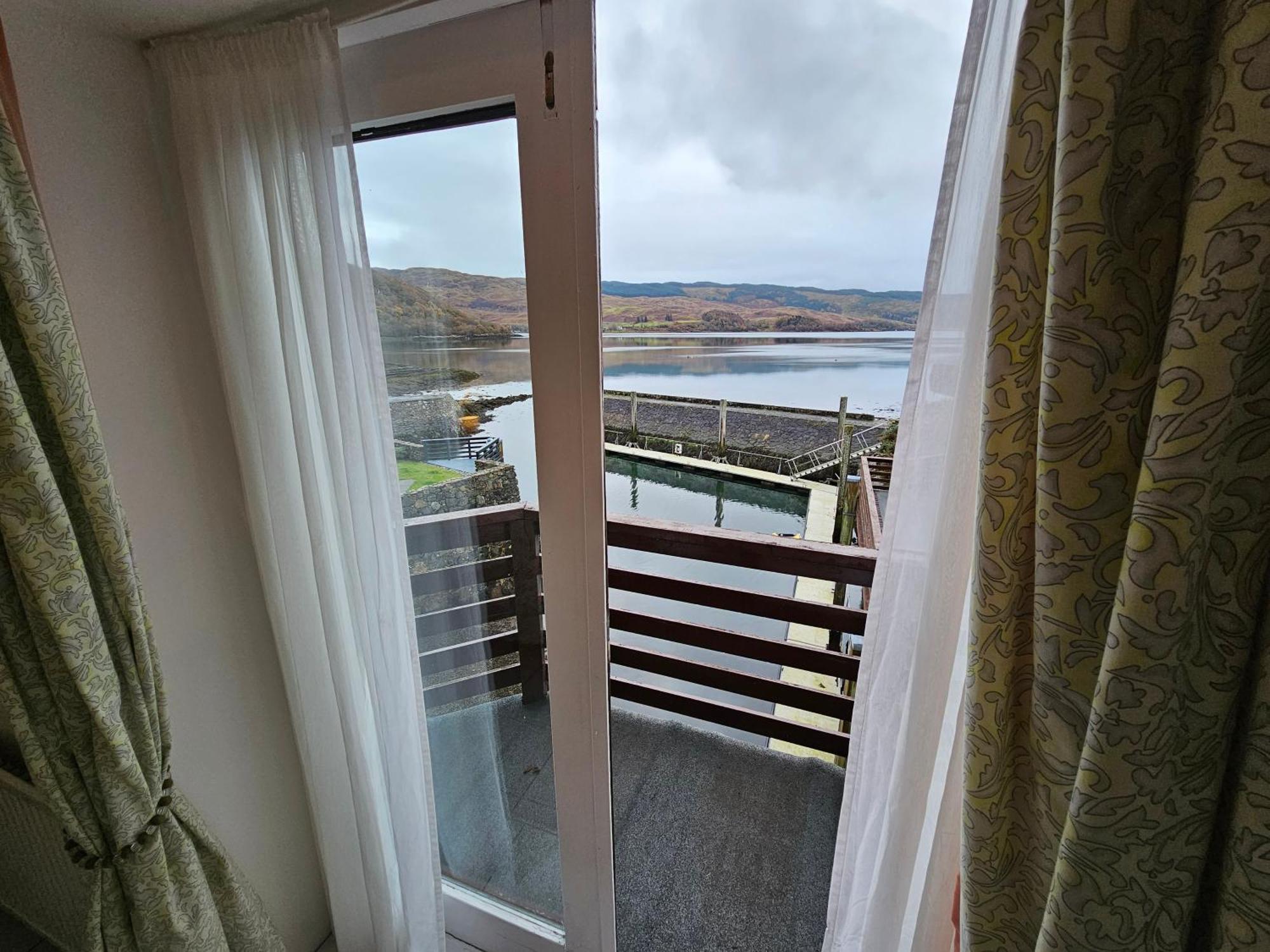 Melfort Pier & Harbour Resort Kilmelfort Exterior photo