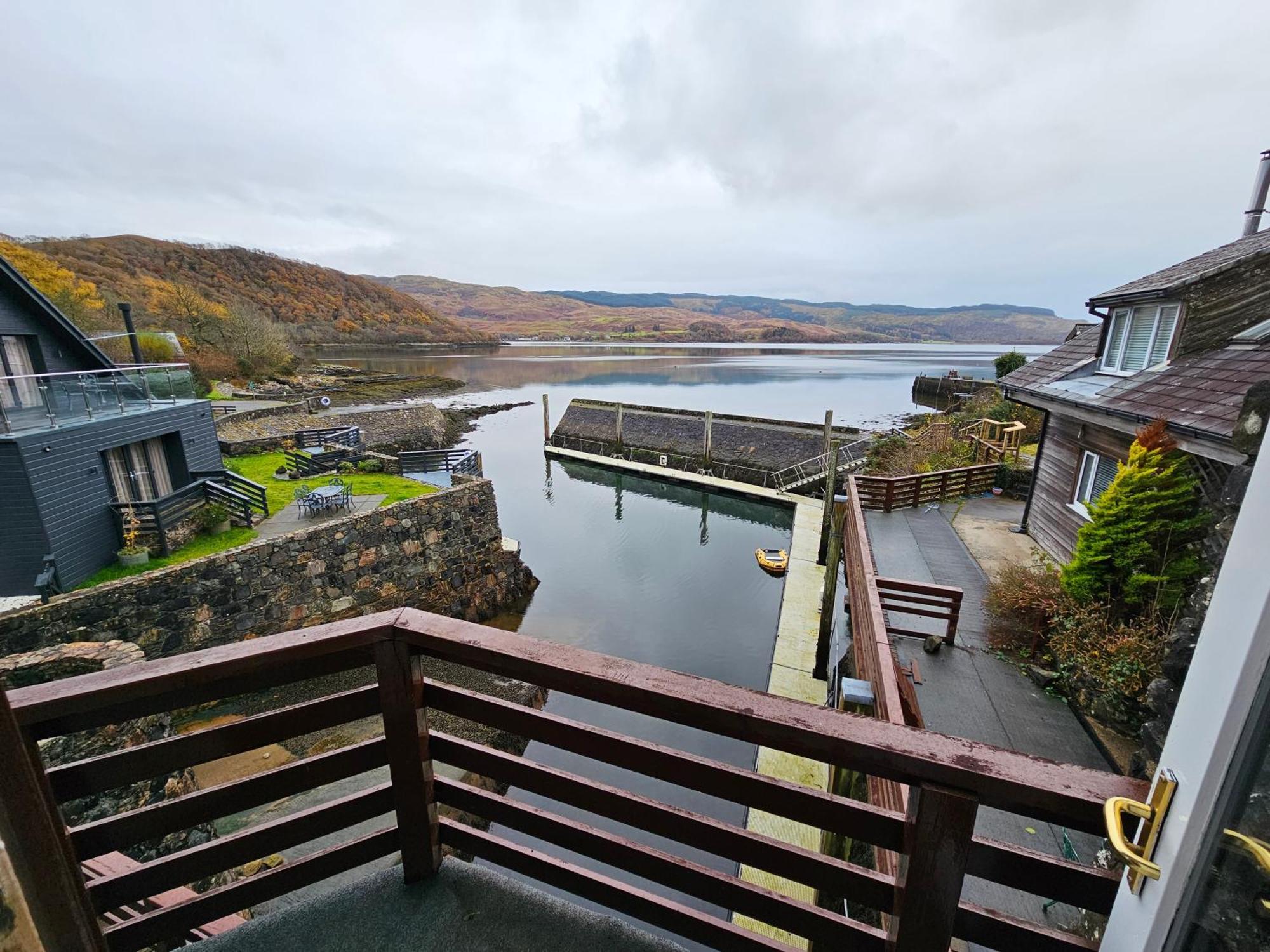Melfort Pier & Harbour Resort Kilmelfort Exterior photo